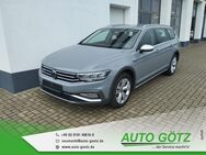 VW Passat Alltrack, VZE vo hi SpurAssist Connect 4xEFH Ladeboden Armlehne, Jahr 2022 - Beilngries