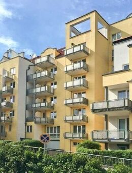 ° ° ° GUT vermietete 3-Zimmer-Wohnung mit 1 Tiefgaragen-Stellplatz in Neu-Isenburg ° ° ° - Neu Isenburg
