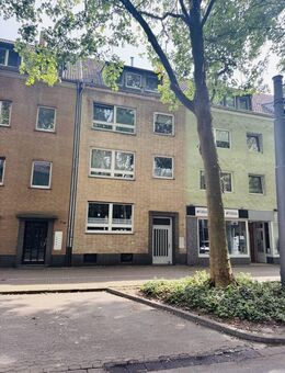 Charmantes Mehrfamilienhaus in zentraler Lage in Krefeld Cracau nähe Innenstadt - Krefeld