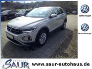 VW T-Roc, 1.0 TSI Life Clima, Jahr 2023 - Bernau (Chiemsee)