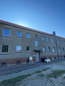 Mehrfamilienhaus mit acht Wohnungen in Berge OT Muggerkuhl - Berge (Brandenburg)