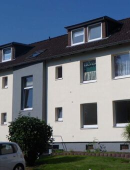 Tolle 3-Zimmer-Dachgeschosswohnung mit Balkon - Stade (Hansestadt)