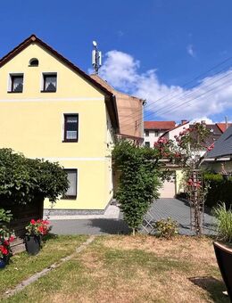Charmantes und hochwertig saniertes Einfamilienhaus mit Einliegerwohnung, mit viel Platz in Glauchau - Glauchau