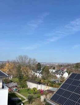 Ausgesprochen charmante 3 Zimmer Maisonette Wohnung mit herrlichem Ausblick! - Bonn
