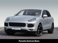 Porsche Cayenne, S Diesel Platinum Edition 1, Jahr 2017 - Bonn