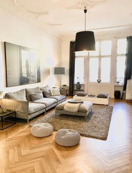 PROVISIONSFREI -Traumhafte Stuckaltbau-Wohnung am KaDeWe mit Balkon - Berlin