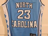 North Carolina Michael Jordan 23 Trikot Hell Blau Weiß Größe L NEU - Bayreuth