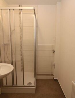 Richtig eingeseift...moderne 3-RW mit Dusche u. Balkon!!! - Freiberg