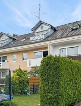 Charmante und vollmöblierte 2-Zimmer-Dachgeschoss-Wohnung in Königsbrunn - Königsbrunn