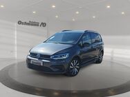 VW Touran, 1.5 TSI Highline R-Line, Jahr 2020 - Hofgeismar