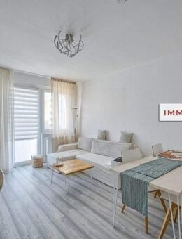 IMMOBERLIN:DE - Sonnige Wohnung mit französischem Balkon in gefragter Lage - Berlin