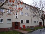 Schöne 1,5 Zimmer Wohnung in Altenburg - Altenburg