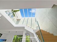 "ARCHITEKTEN-VILLA": PURISTISCHES DESIGN UND PARKGRUNDSTÜCK - Fürstenfeldbruck