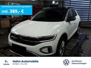 VW T-Roc, 1.5 TSI Style CarConnect, Jahr 2023 - Göppingen