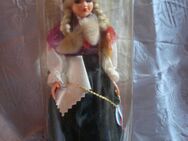 Souvenier Sammler Puppe - Friedrichsdorf