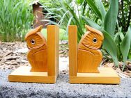 2 schöne Buchstützen aus Holz Kakadu mit Glasaugen Vintage - Springe