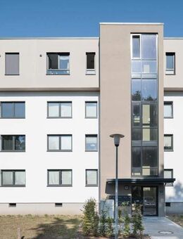 Hochwertige Etagenwohnung in Wolfsburg mit Tageslichtbad und Einbauküche in Wolfsburg - Wolfsburg