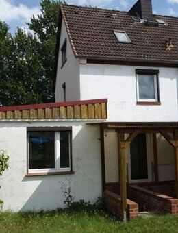 Handwerker gesucht! Zentrumsnahe Doppelhaushälfte zum Selbstgestalten - Lüneburg