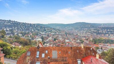 ++ Wohnhaus mit Altbaucharme und herrlichem Stadtblick - sofort zu übernehmen ++