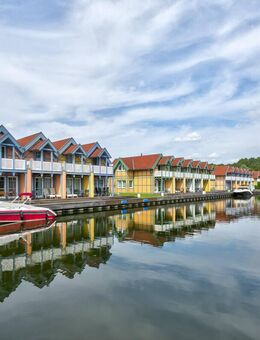 Drei Etagen, fünf Zimmer, direkter Wasserzugang - Ferienhaus im Hafendorf Rheinsberg - Rheinsberg