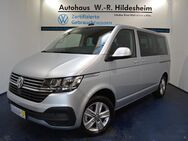 VW Multivan, 2.0 TDI Comfortline, Jahr 2022 - Ludwigslust