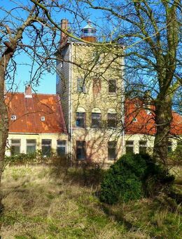 Historisches Leuchtturm-Ensemble f. Kleingastronomie, Galerie, evtl. Wohnen, evtl. Ferienwohnungen ! - Fehmarn