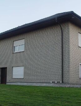 Gepflegte Wohnung mit Terrasse - Porta Westfalica