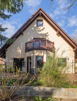 Top-Zweifamilienhaus in Biesdorf - Mit Keller, Einbauküchen, Fußbodenheizung, Rollladen, Sauna usw. - Berlin