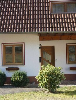 Einfamilienhaus im Neubaugebiet am Waldrand mit Bachlauf am Grundstück - Becherbach (Kirn)