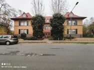 Helle 3-Zimmer-Wohnung im Erdgeschoss mit Gartenanteil - Bitterfeld-Wolfen