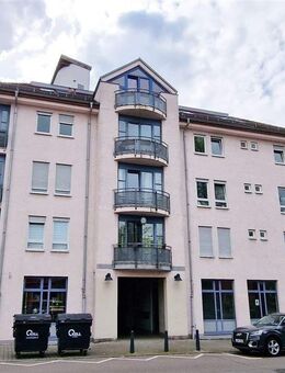 Schöne 4 R.DG-Maisonette Whg, Gäste WC, Balkon und TG! - Wurzen