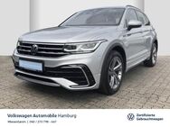 VW Tiguan, 2.0 TDI R-Line, Jahr 2023 - Hamburg