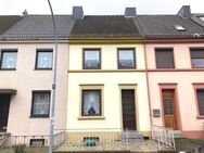 PURNHAGEN-IMMOBILIEN - Gröpelingen - Reihenmittelhaus mit Nebengebäuden in zentraler Lage - Bremen