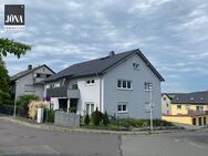 Modernes, neuwertiges Mehrfamilien- / Mehrgenerationenhaus mit 3 Wohnungen in beliebter Lage von Bayreuth - Bayreuth