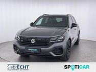 VW Touareg, 3.0 TDI R-Line, Jahr 2023 - Uslar