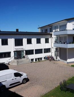 Exklusives 1 Fam. Haus mit großzügiger Einliegerwohnung - Trossingen