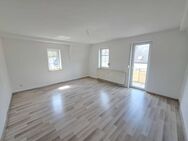 Gemütliche 2-Raum Dachgeschosswohnung mit Balkon und Einbauküche in Weißenborn zu vermieten! - Weißenborn (Erzgebirge)