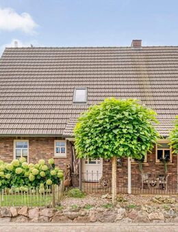 Großzügig wohnen jenseits der Grenze – luxuriöses Landleben mit permanentem Urlaubsgefühl - Uelsen