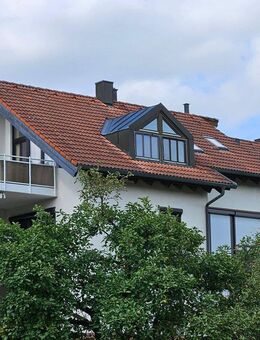 3-Zimmer. Penthouse. Dachterrasse. Balkon. Fußbodenheizung. Einbauküche. Gäste-WC. Bad mit Fenster. Tiefgaragen-Stellplatz - Unterschleißheim