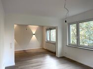 Kernsanierte 3-Zimmer-Wohnung im 2. OG mit kleinem Balkon in 90459 Nürnberg - Nürnberg