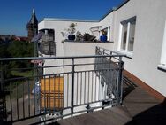 Moderne 4-RWE im DG mit Einbauküche, Balkon, Fahrstuhl in Dessau - Mitte - Dessau-Roßlau Sollnitz