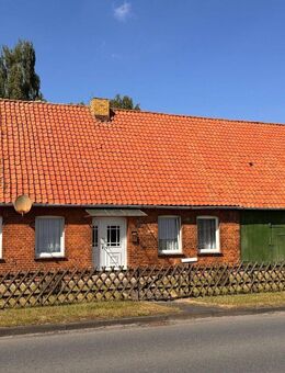 Sanierungsbedürftiges Einfamilienhaus mit großzügigem Grundstück in verkehrsgünstiger Lage - Brenz