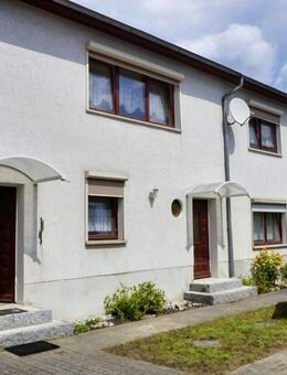 Großes Familienhaus mit Einliegerwohnung & Garten in Britz - Britz