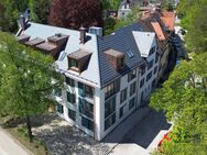 Gartenwohnung über zwei Ebenen mit Haus-im-Haus-Charakter * ROTBUCHEN CARRÉ - München