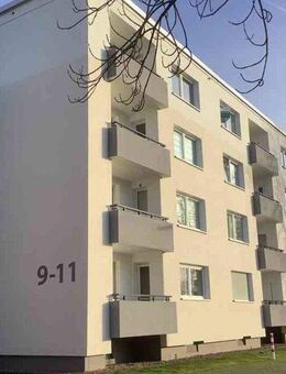 Geräumige 3 Zimmer-Wohnung mit Balkon in grüner Lage - Bielefeld