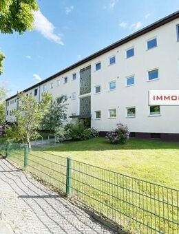 IMMOBERLIN.DE - Helle Wohnung mit ruhigem Südwestbalkon in angenehmer Lage - Berlin