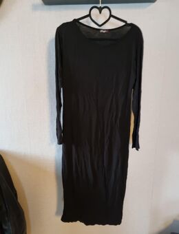 Schwarzes Kleid - Hofgeismar