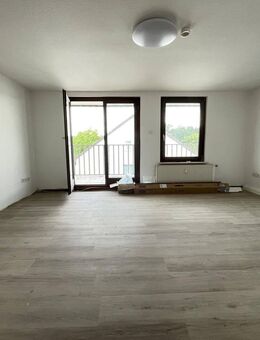 Penthouse - Erstbezug nach Kernsanierung (Neuwertig) inkl. E-Geräte - Bielefeld