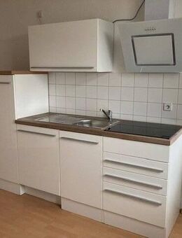 +++Attraktive 2-Raum Wohnung mit Balkon, moderner Einbauküche und Tageslichtbad+++ - Chemnitz