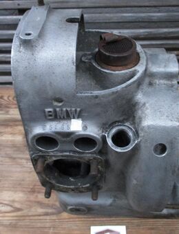 Motorgehäuse mit Stiftschrauben, passend bei BMW R51/3,67,67/2,67/3 gebraucht - Schliersee